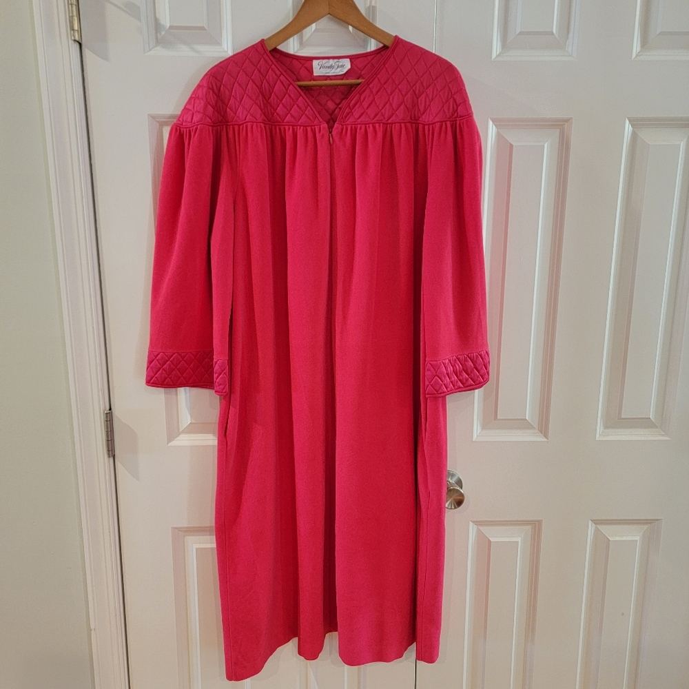 Vintage Vanity Fair Housecoat Robe‎ XL Pink Quilted Trim